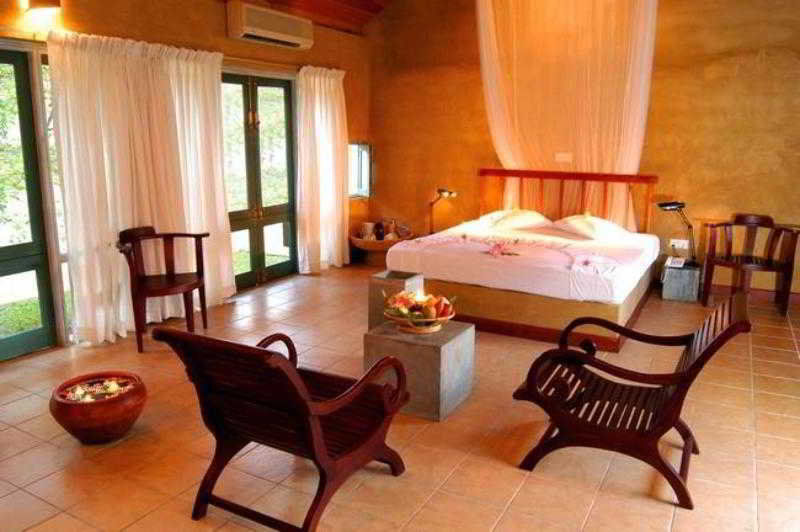 Jetwing Ayurveda Pavilions Negombo Exterior foto